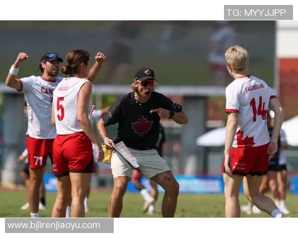 成都飞盘队在世界滑板锦标赛中的个人能力展现与团队协作分析